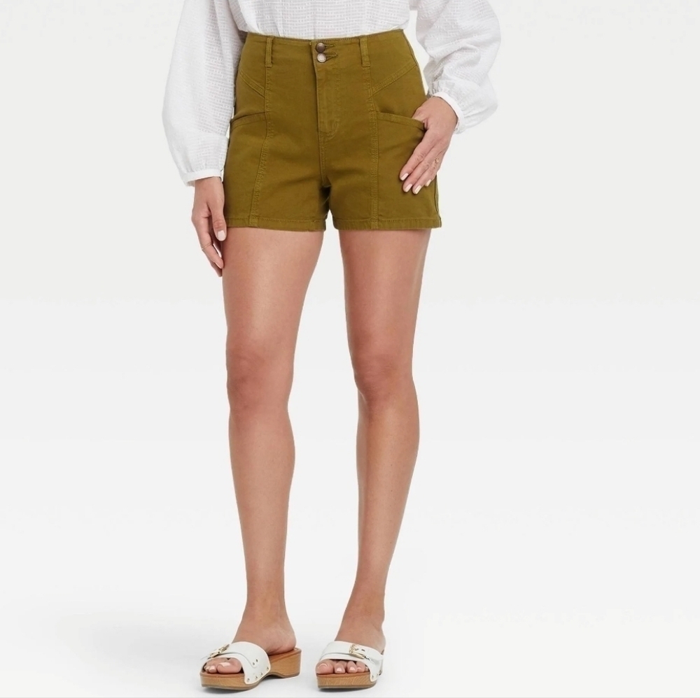 2/$20 Universal Thread High-Rise Midi Shorts 6